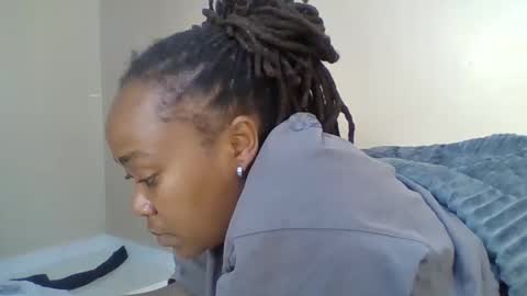 Snapshot of atara_seren chatting on February 2026 12:04:02 PM atara_seren online show from February 2026 12:04:02 PM