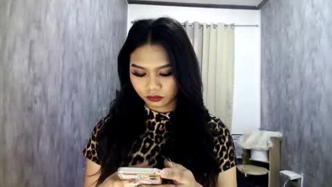 atashakendall online show from March 2026 11:22:02 PM
