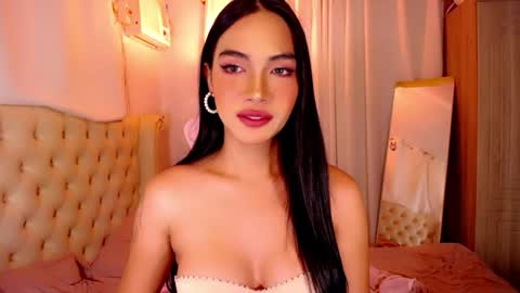 Snapshot of ate_sam chatting on October 2025 06:05:01 PM Sam online show from October 2025 06:05:01 PM