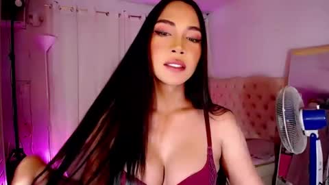 Snapshot of ate_sam chatting on November 2025 04:16:01 PM Sam online show from November 2025 04:16:01 PM