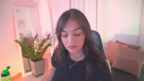 Snapshot of atena676 chatting on November 2025 03:05:01 AM atena676 online show from November 2025 03:05:01 AM