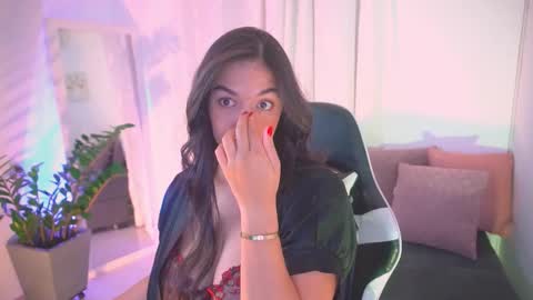 Snapshot of atena676 chatting on November 2025 03:18:02 AM atena676 online show from November 2025 03:18:02 AM