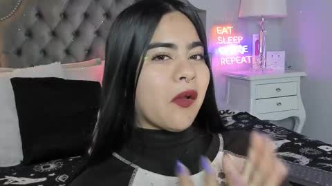 Snapshot of atena_hill chatting on November 2025 12:41:02 PM Athena online show from November 2025 12:41:02 PM