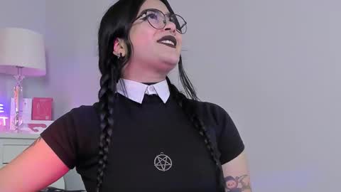 Snapshot of atena_hill chatting on December 2025 07:45:02 PM Athena online show from December 2025 07:45:02 PM