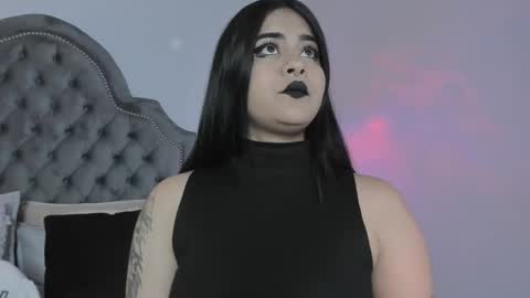 Snapshot of atena_hill chatting on January 2026 07:17:02 PM Athena online show from January 2026 07:17:02 PM