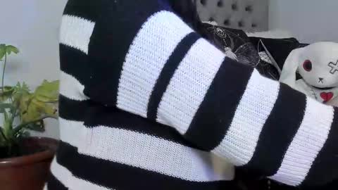 Snapshot of atena_hill chatting on February 2026 07:19:02 PM Athena online show from February 2026 07:19:02 PM