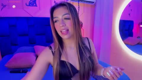 Athenea online show from March 2025 04:19:01 AM