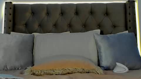 Atenea Hank online show from December 2024 03:14:02 AM