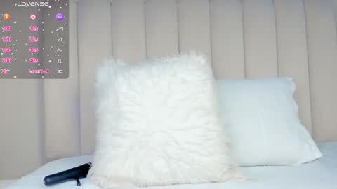 ATENEA ROBERTS Sofia online show from January 2025 05:40:02 AM