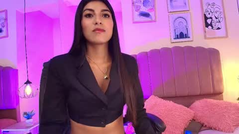 ateneaaa_ online show from January 2026 07:45:01 PM