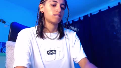 Snapshot of ateneasairce chatting on December 2024 03:42:02 PM Atenea online show from December 2024 03:42:02 PM