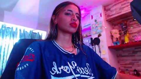 Snapshot of ateneasairce chatting on February 2025 02:32:01 PM Atenea online show from February 2025 02:32:01 PM