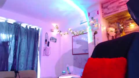 Snapshot of ateneasairce chatting on February 2025 08:14:02 PM Atenea online show from February 2025 08:14:02 PM