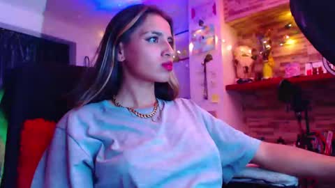 Snapshot of ateneasairce chatting on February 2025 11:19:02 PM Atenea online show from February 2025 11:19:02 PM