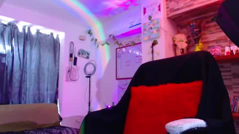 Snapshot of ateneasairce chatting on February 2025 02:14:02 PM Atenea online show from February 2025 02:14:02 PM