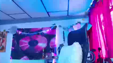 Snapshot of ateneasairce chatting on September 2025 01:59:02 PM Atenea online show from September 2025 01:59:02 PM