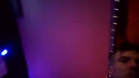 jonnyandrew online show from January 2025 09:55:01 AM