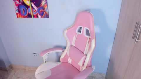 athenea__fox online show from October 2025 11:55:02 AM