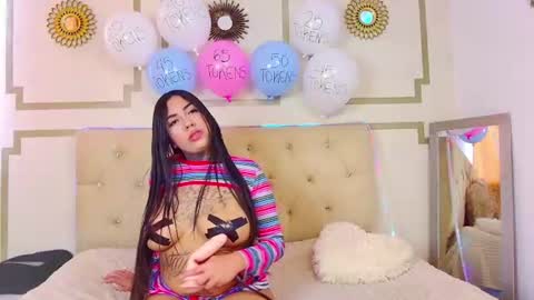 athenea_redmon online show from July 2026 07:38:02 PM