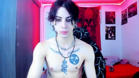 athenauwu online show from January 2025 07:28:01 AM