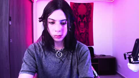 athenauwu online show from May 2026 05:56:01 AM