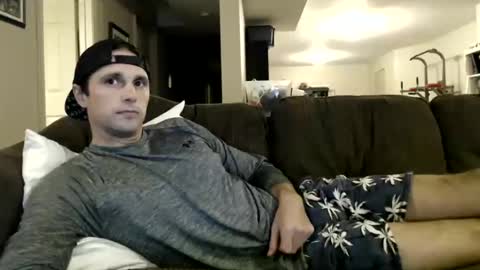 tommycb55555 online show from March 2025 12:33:02 AM