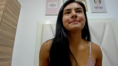 Atilana Diaz online show from May 2026 06:27:01 PM