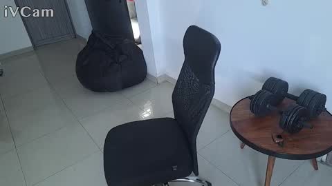 Antonio online show from October 2025 04:35:01 PM