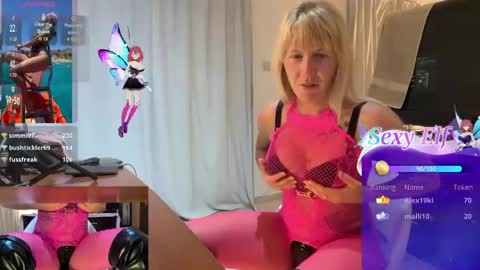 atomblondy online show from April 2026 07:55:02 PM