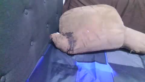 Snapshot of atr2424293280 chatting on November 2025 06:41:02 PM A online show from November 2025 06:41:02 PM