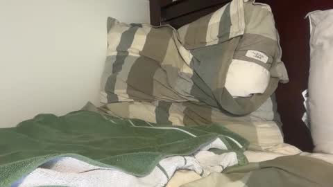 Snapshot of aualpha chatting on December 2025 05:13:01 AM Alpha online show from December 2025 05:13:01 AM