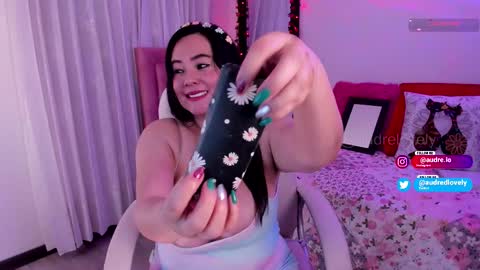 Andrea online show from September 2025 02:34:02 AM