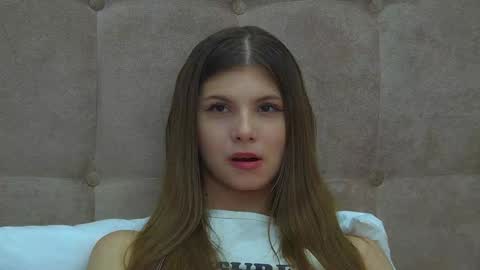 Snapshot of audreybarlow chatting on February 2025 02:05:01 PM Audrey online show from February 2025 02:05:01 PM