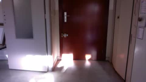 auguste061400 online show from December 2024 09:03:01 AM