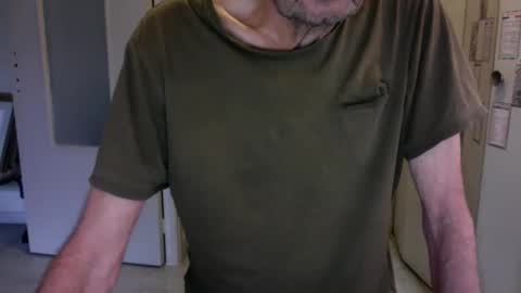 auguste061400 online show from February 2025 09:28:01 AM