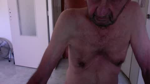 auguste688483 online show from June 2026 07:44:01 AM