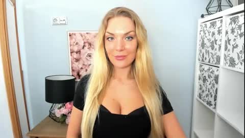 AulloraSensual online show from February 2025 05:04:02 PM