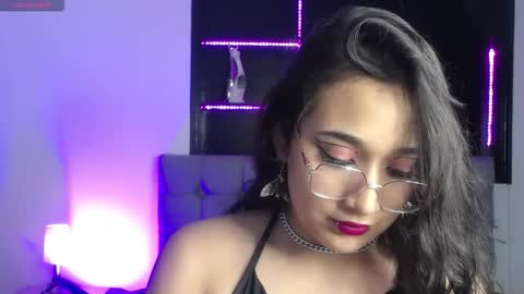 aura_cute_ online show from March 2026 01:36:01 PM