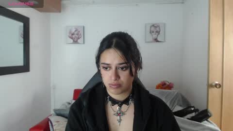 aura_cute_ online show from April 2026 03:22:02 PM