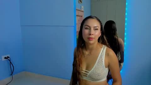 aura verde online show from April 2026 07:52:02 PM