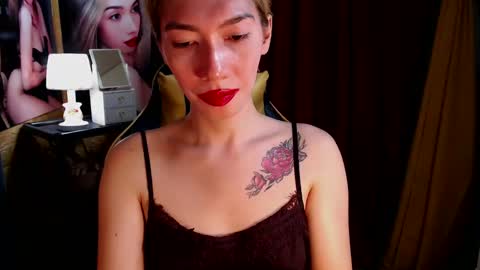 Snapshot of aurakharisma_xx chatting on December 2024 08:41:01 AM Miss awra online show from December 2024 08:41:01 AM