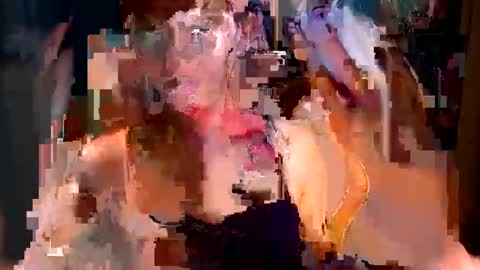 Snapshot of aurakharisma_xx chatting on January 2025 04:58:02 AM Miss awra online show from January 2025 04:58:02 AM