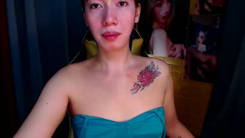 Snapshot of aurakharisma_xx chatting on October 2025 06:37:01 AM Miss awra online show from October 2025 06:37:01 AM