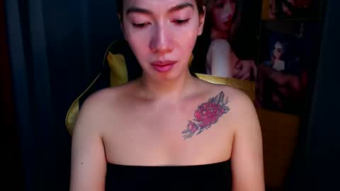 Snapshot of aurakharisma_xx chatting on October 2025 05:26:02 AM Miss awra online show from October 2025 05:26:02 AM