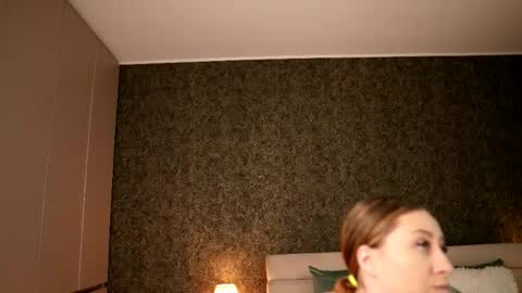 Aura online show from May 2026 06:58:01 PM