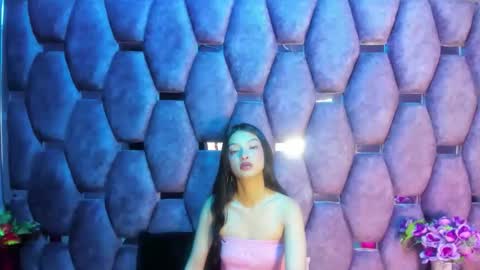 aurora online show from November 2025 02:52:02 PM