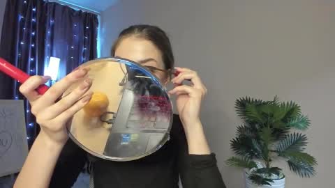 Snapshot of aurora_glow_21 chatting on February 2026 04:20:01 AM Aurora online show from February 2026 04:20:01 AM