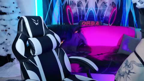 Snapshot of aurora_natsuki chatting on December 2025 11:15:02 AM AURORA NATSUKI online show from December 2025 11:15:02 AM