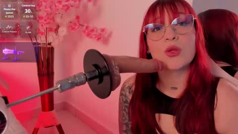 Snapshot of aurora_sweet2 chatting on December 2025 11:34:02 PM Madison online show from December 2025 11:34:02 PM