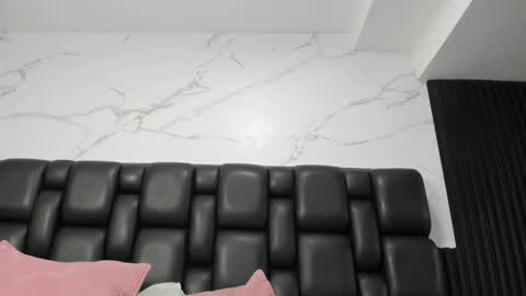 Snapshot of aurorabon chatting on December 2024 10:40:02 PM Aurora online show from December 2024 10:40:02 PM